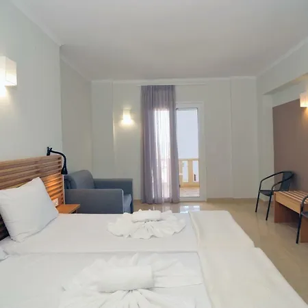 Mithos Premium Apartahotel