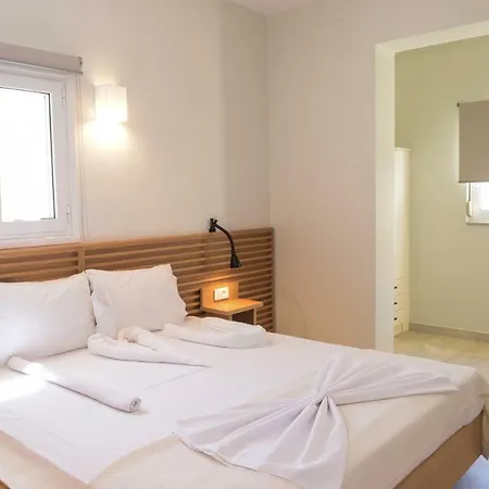 Aparthotel Mithos Premium 2*